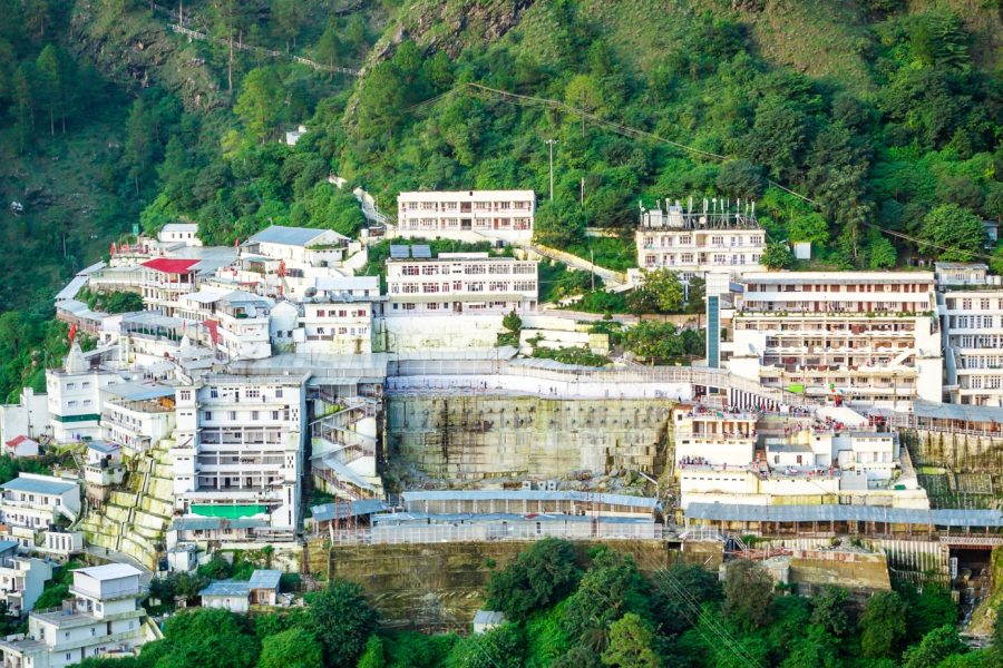 AYODHYA – VRINDAVAN – AMRITSAR SHREE MATA VAISHNO DEVI YATRA